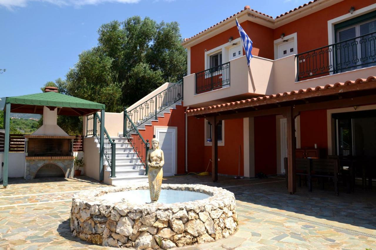 Spacious 1 Bedroom Apartment 2 Km To Pessada Beach Dhorizáta Exterior foto